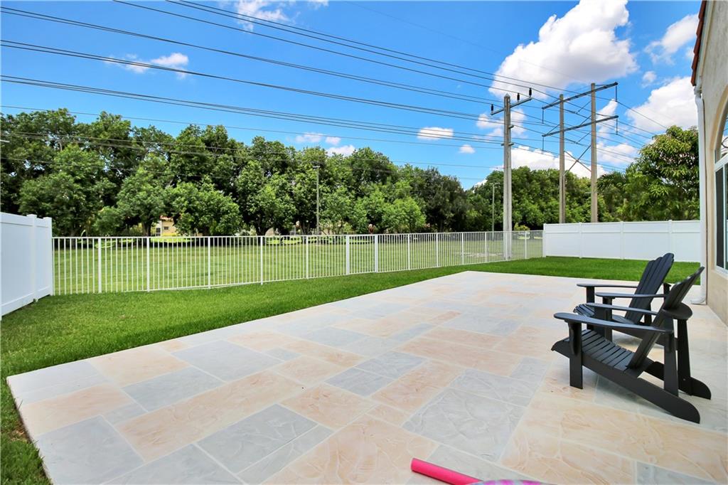 Kensington South 155-15 B - Residential