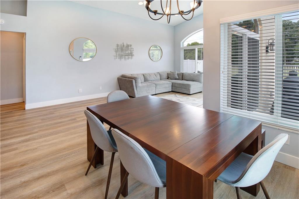 Kensington South 155-15 B - Residential