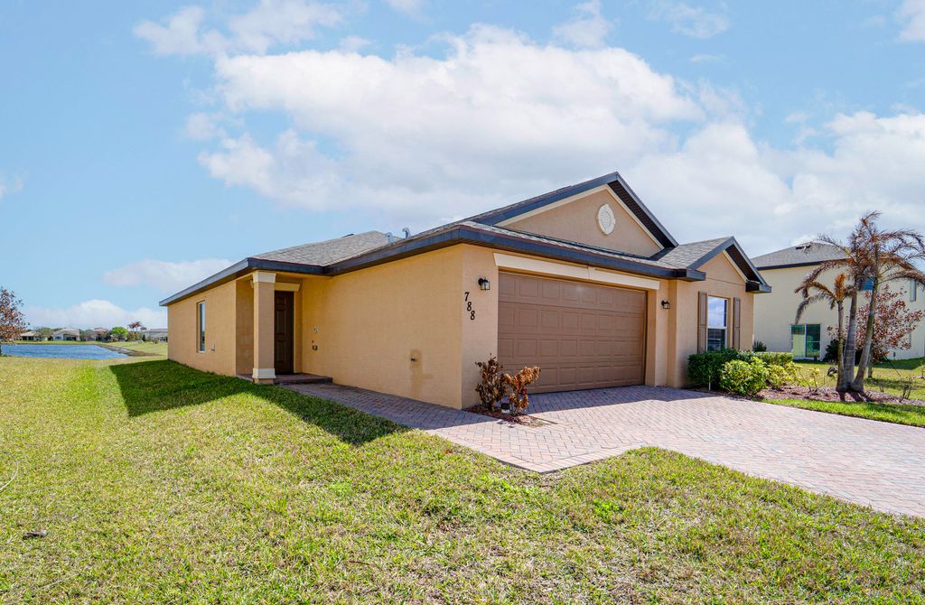 Photo of 788 Worlington Lane, Fort Pierce, FL 34947 (MLS # R11167670)