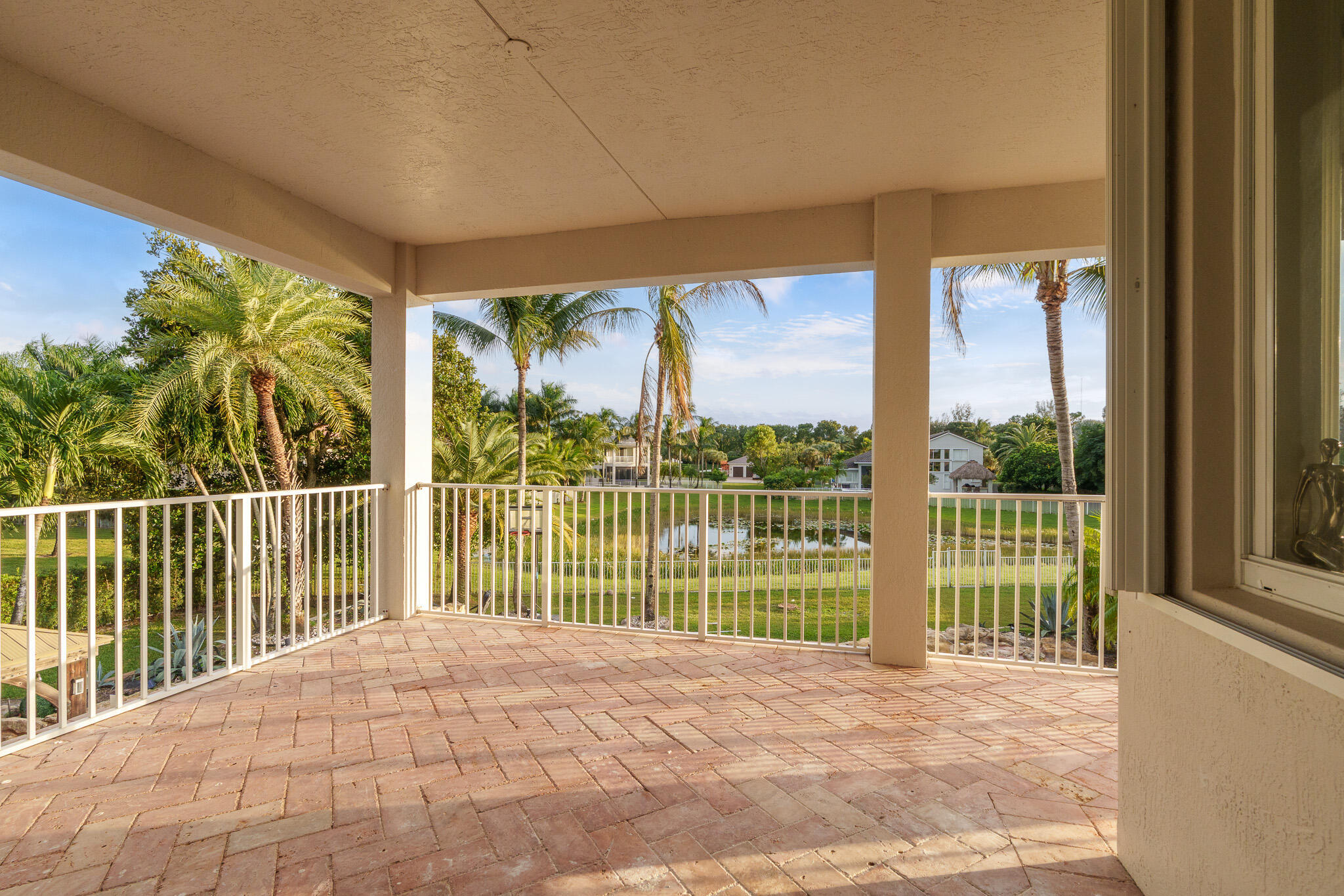 ISLES AT WELLINGTON 8 - Residential Lease