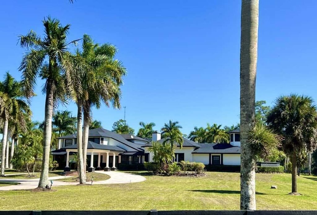 Photo of 6186 Duckweed Road, Lake Worth, FL 33449 (MLS # R11168104)