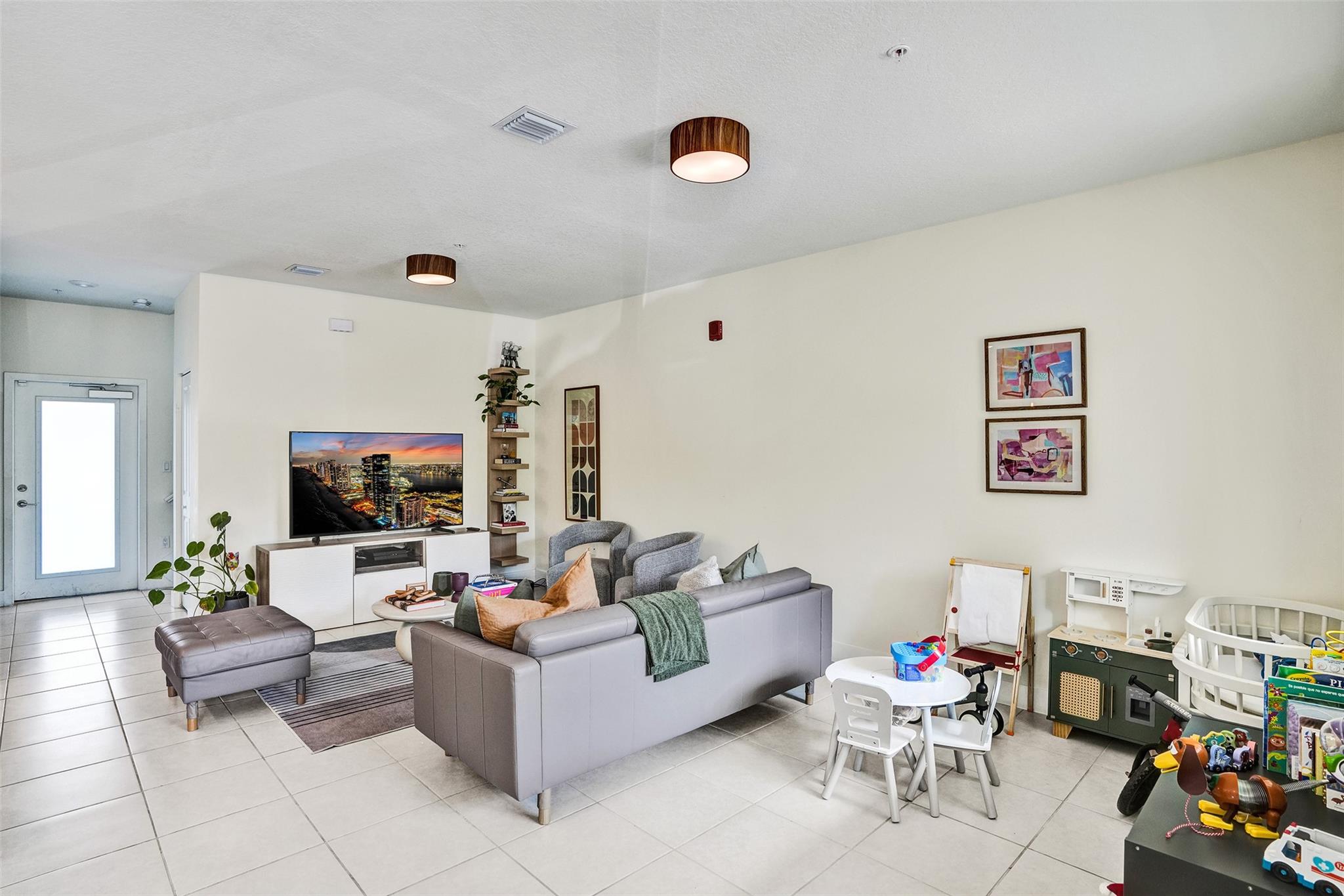 Urbana - Residential Lease