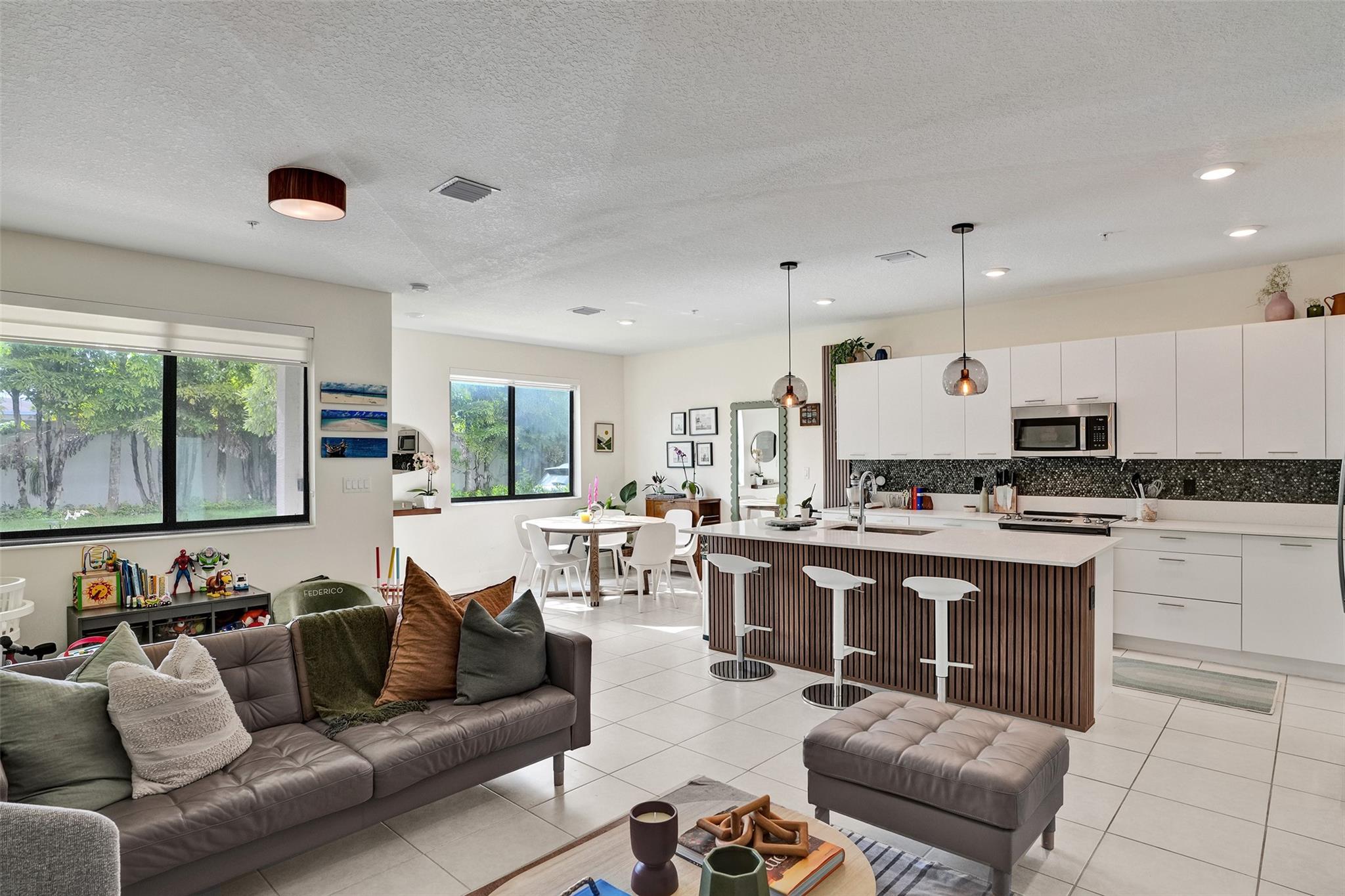 Urbana - Residential Lease