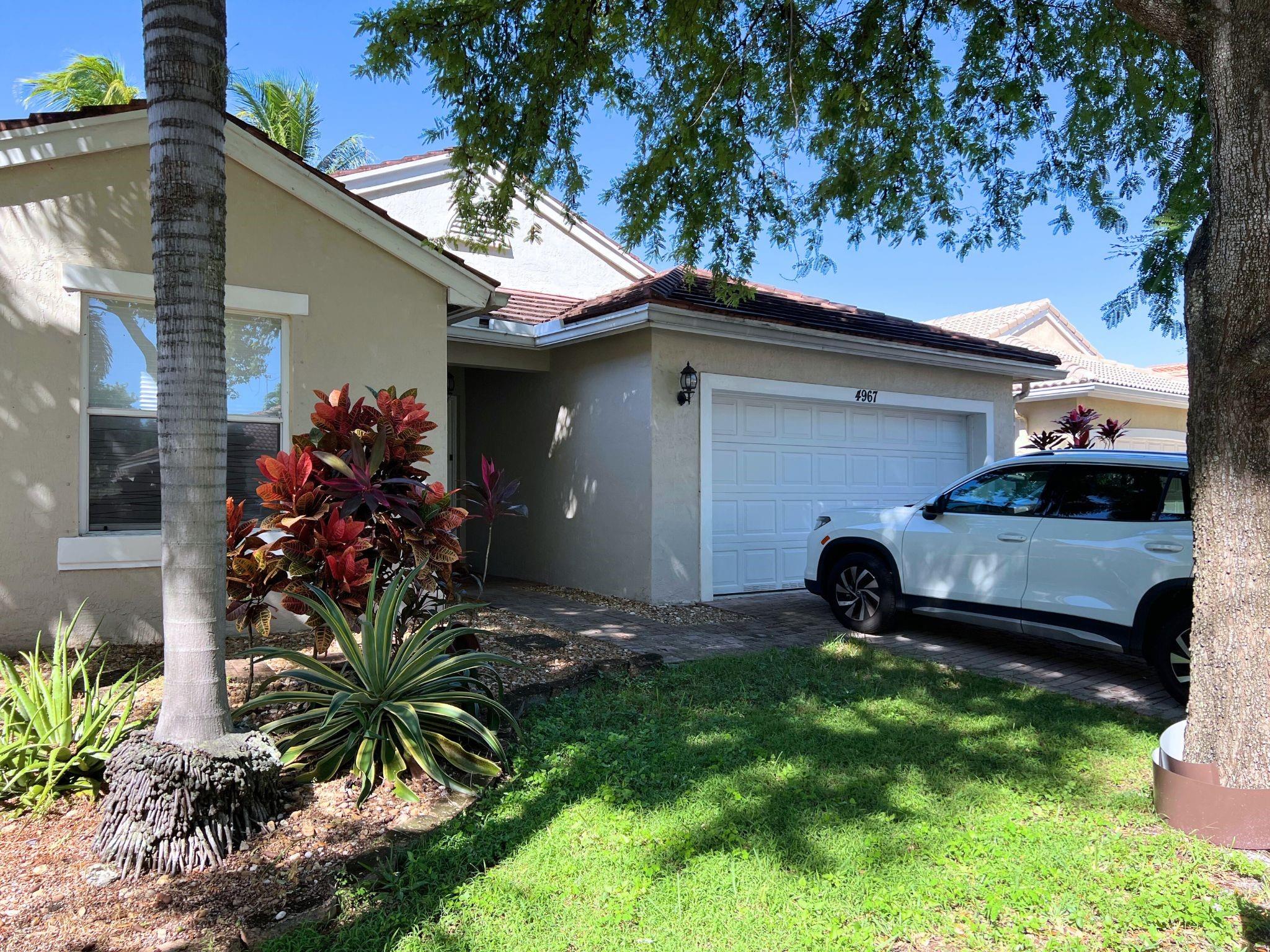 Banyan Oakridge 157-44 B - Residential