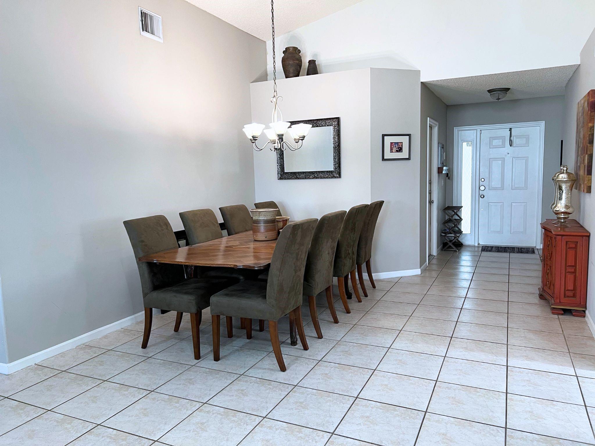 Banyan Oakridge 157-44 B - Residential