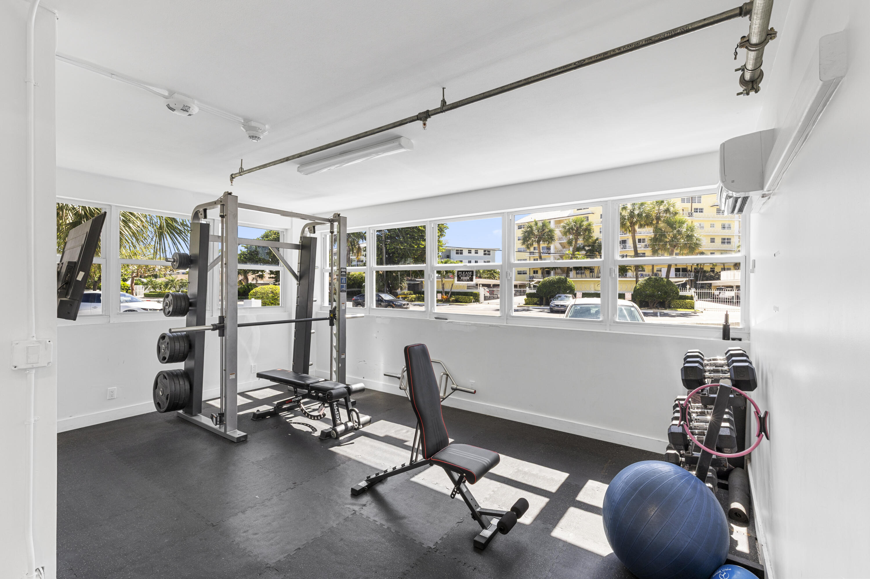 ATLANTIC TOWERS CO-OP - Residential