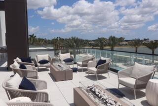 TELARO AT SOUTHERN GROVE - Residential