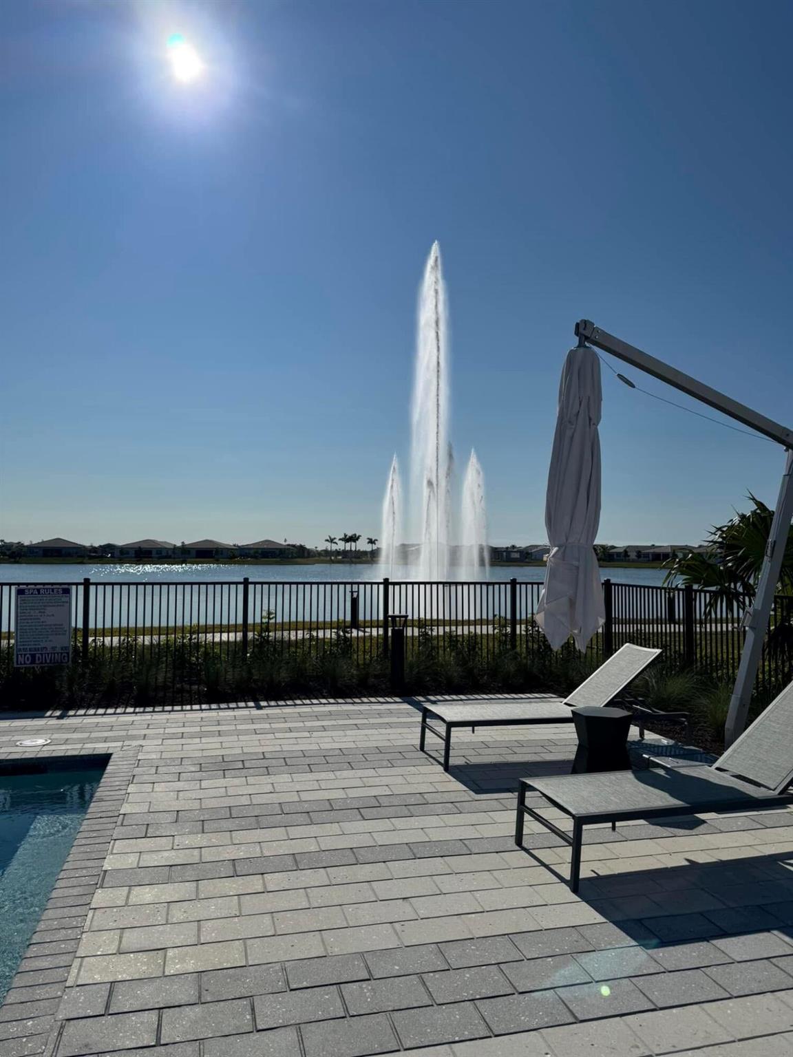 TELARO AT SOUTHERN GROVE - Residential