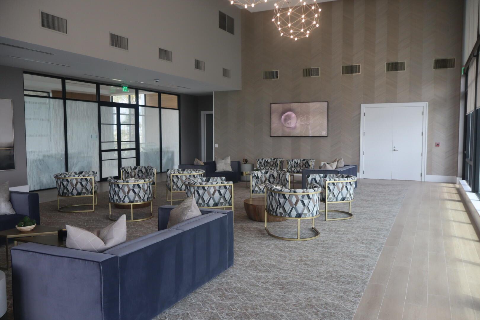 TELARO AT SOUTHERN GROVE - Residential