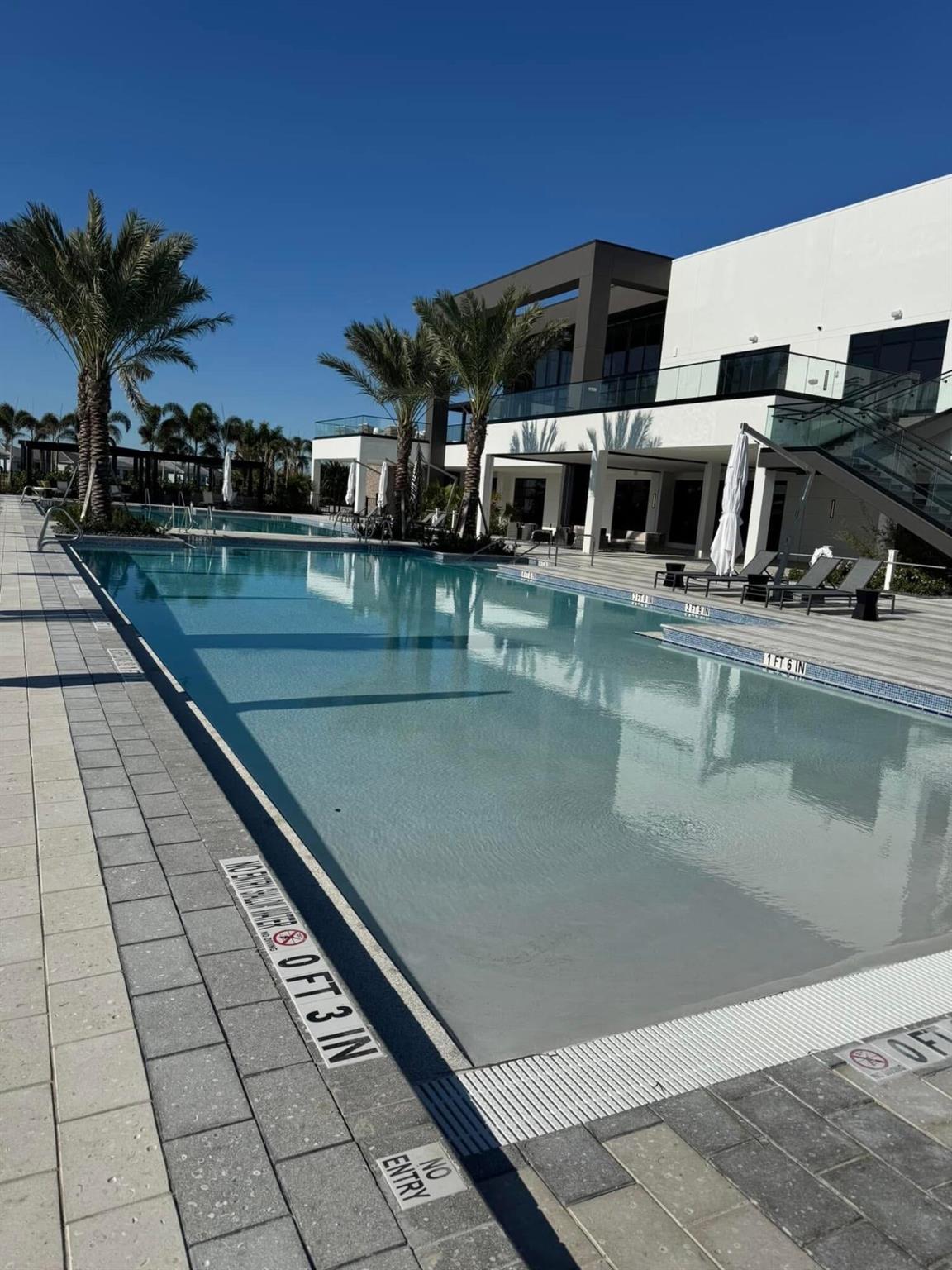 TELARO AT SOUTHERN GROVE - Residential