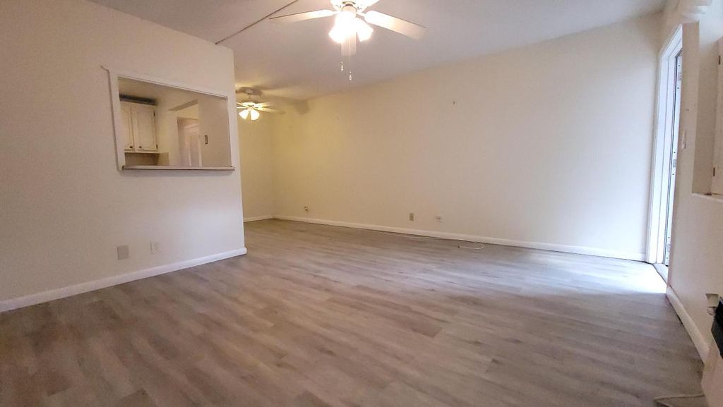 Photo of 30 Norwich B, West Palm Beach, FL 33417 (MLS # R11157589)