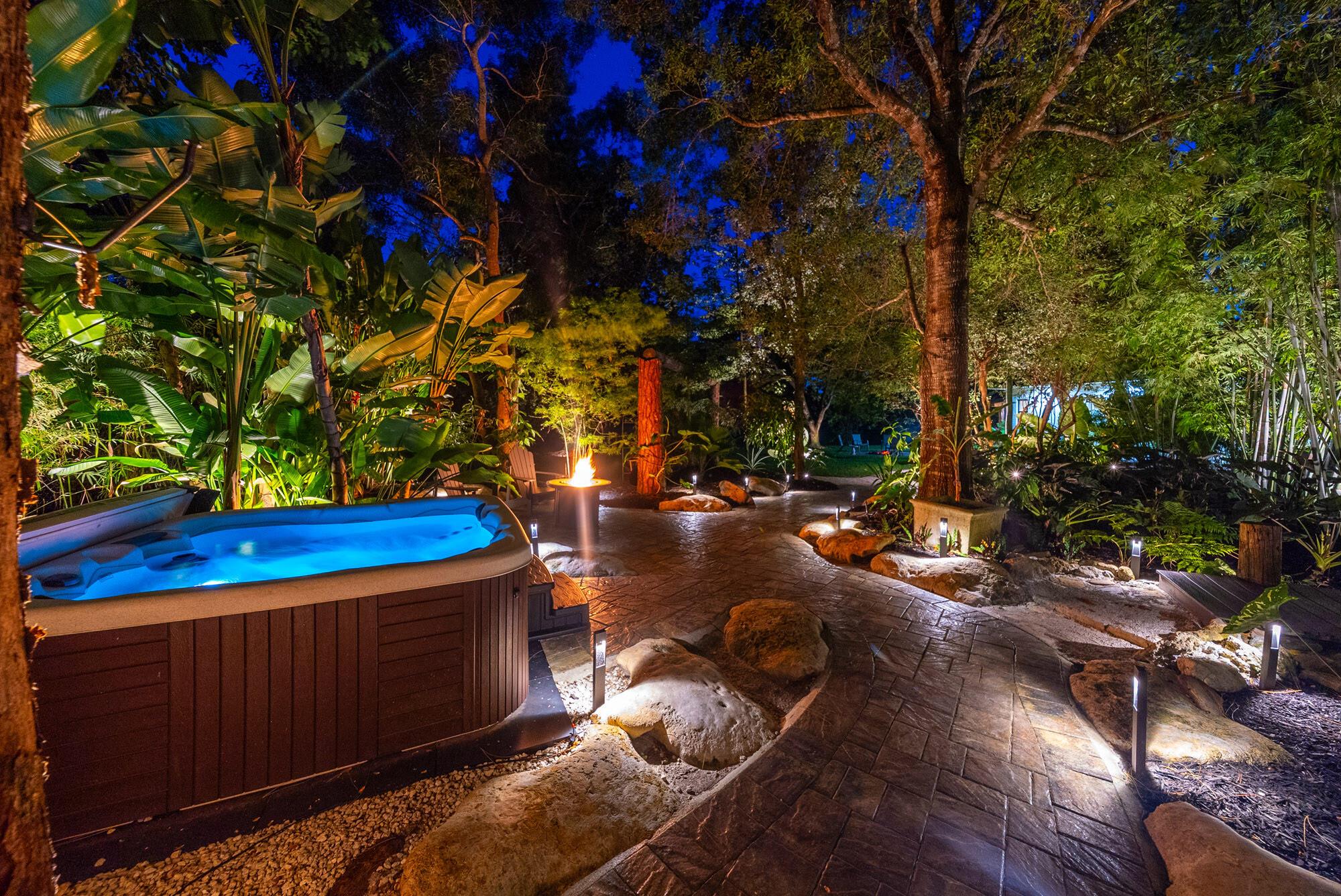 PINEWOOD EAST OF WELLINGT - Residential Lease