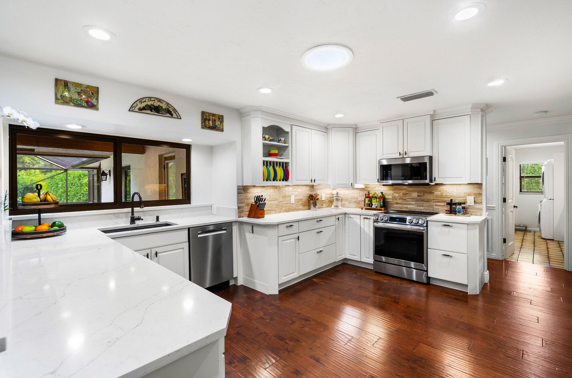 PINEWOOD EAST OF WELLINGT - Residential Lease