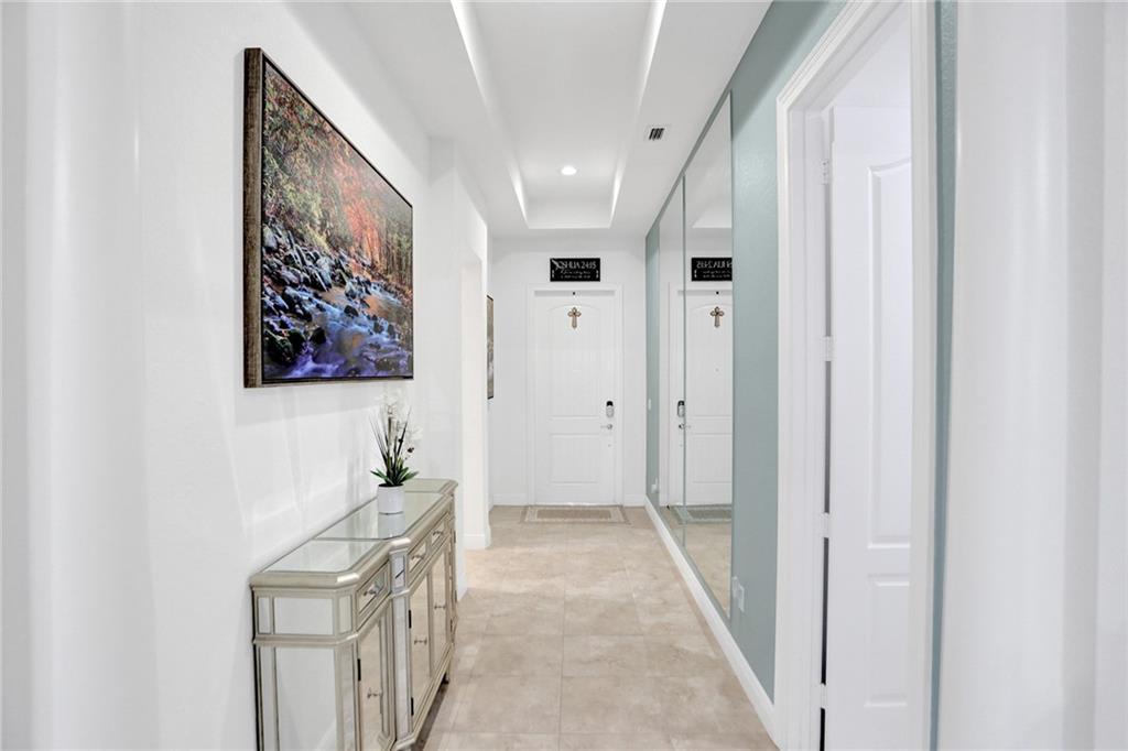 MiraLago - Residential