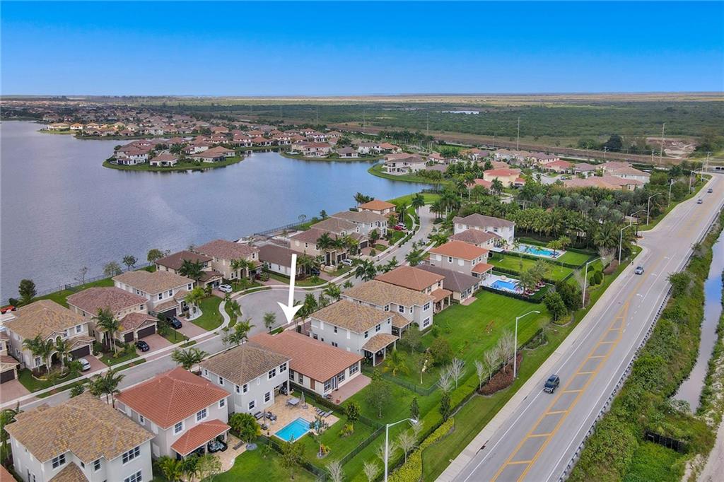 MiraLago - Residential