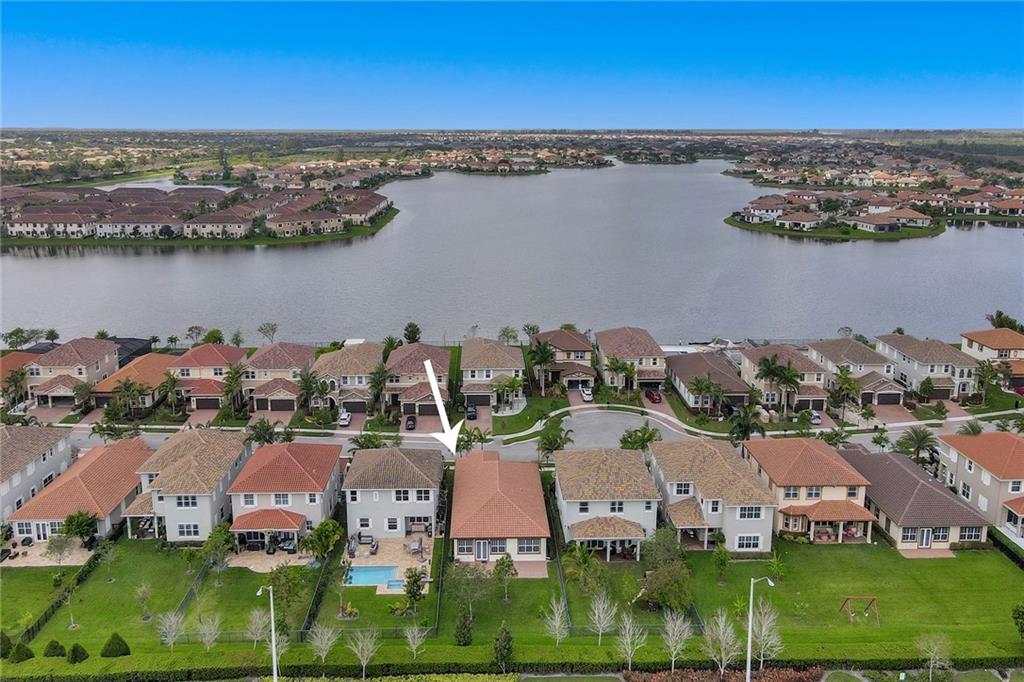 MiraLago - Residential
