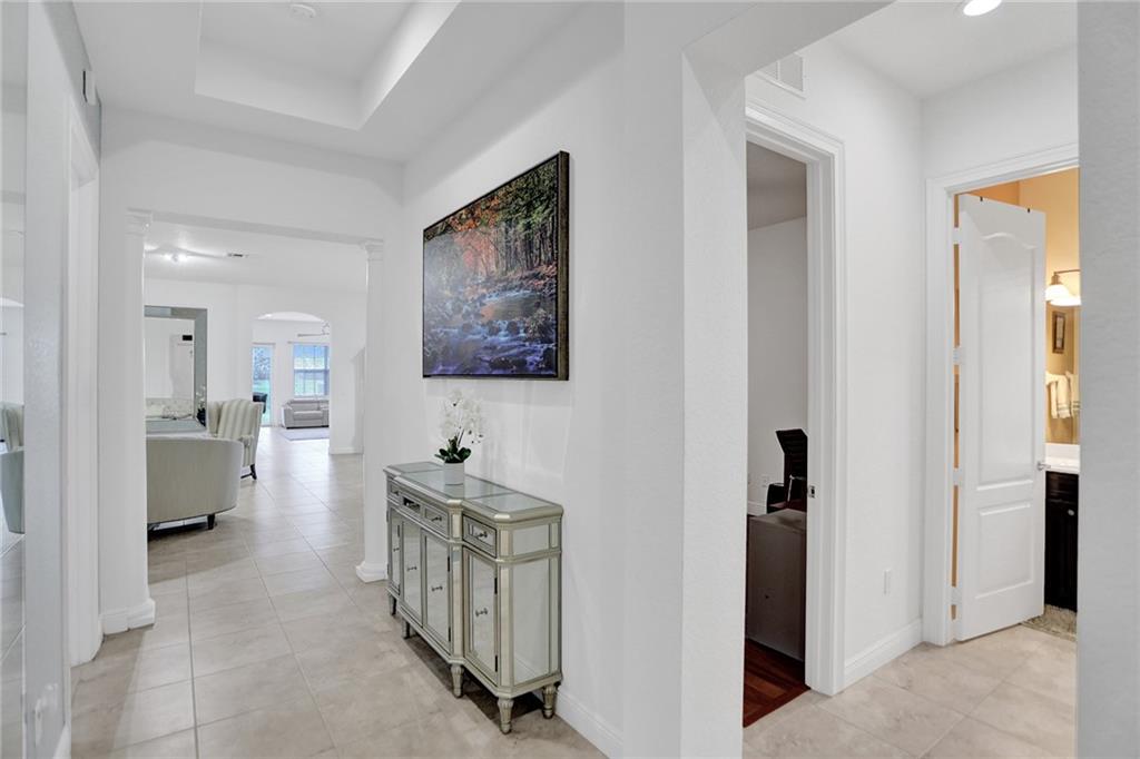 MiraLago - Residential
