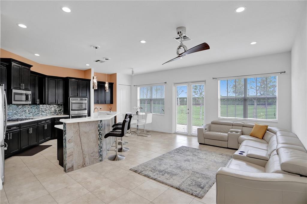 MiraLago - Residential