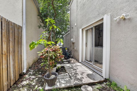 Tiny photo for 1131 NW 108TH Avenue, Plantation, FL 33322 (MLS # B26053356)