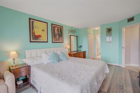 Tiny photo for 3959 Via Poinciana #503, Lake Worth, FL 33467 (MLS # R11128758)