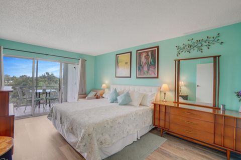 Tiny photo for 3959 Via Poinciana #503, Lake Worth, FL 33467 (MLS # R11128758)