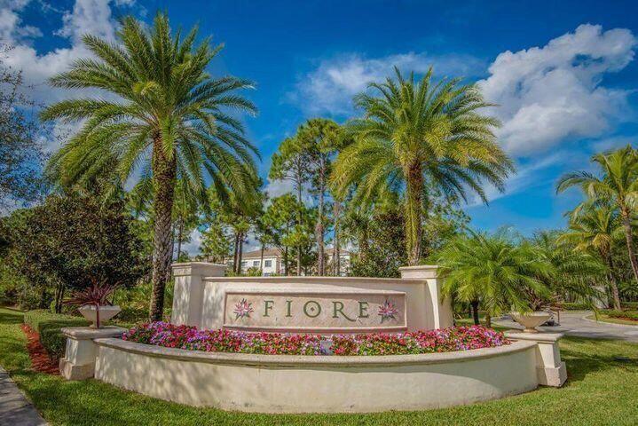 Photo of 9211 Myrtlewood Circle W, Palm Beach Gardens, FL 33418 (MLS # B26077280)
