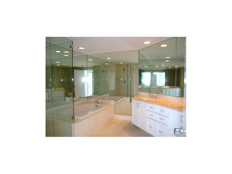 SAPPHIRE - Residential Lease