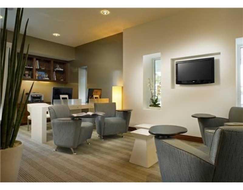 SAPPHIRE - Residential Lease