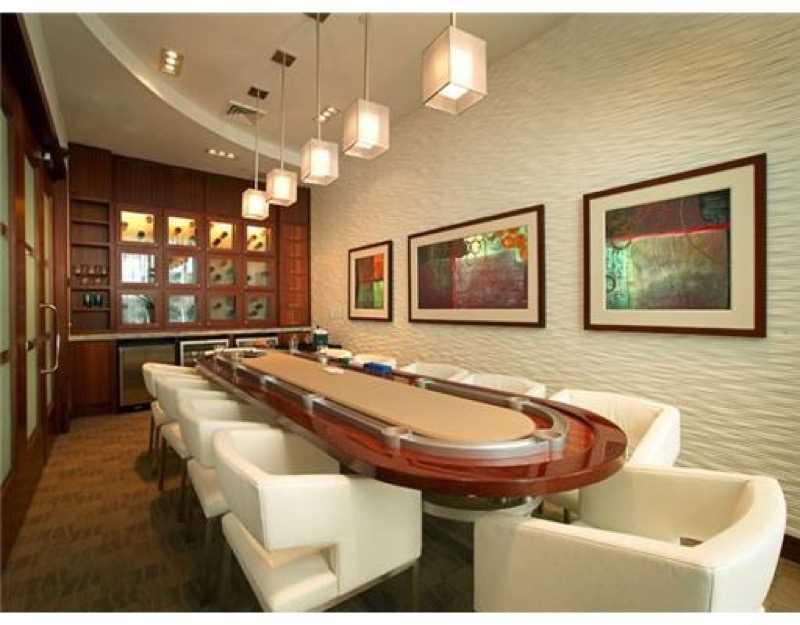 SAPPHIRE - Residential Lease