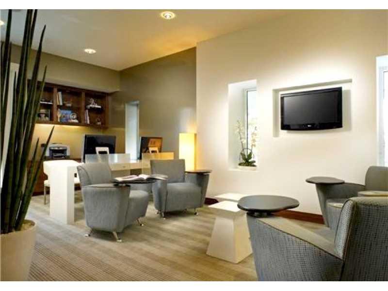 SAPPHIRE - Residential Lease