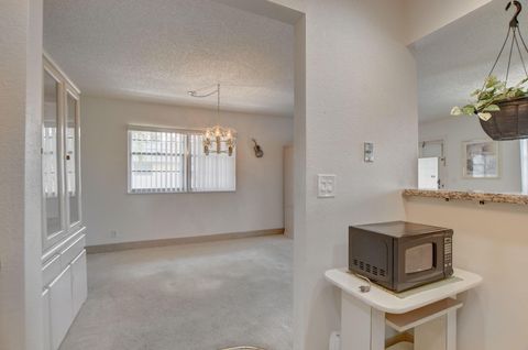 Condominium in Delray Beach FL 566 Monaco L 12.jpg