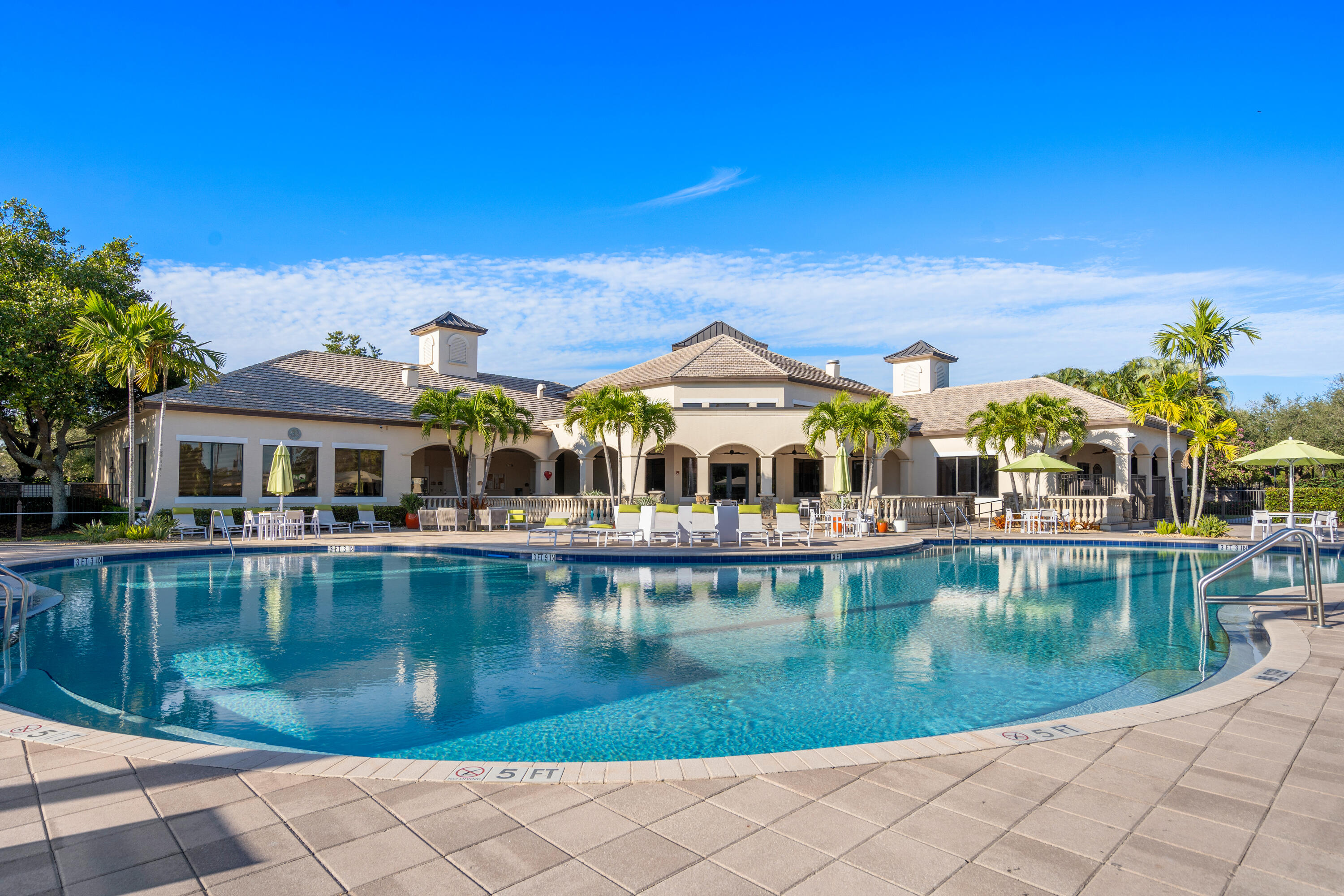 CANYON ISLES 1 - Residential