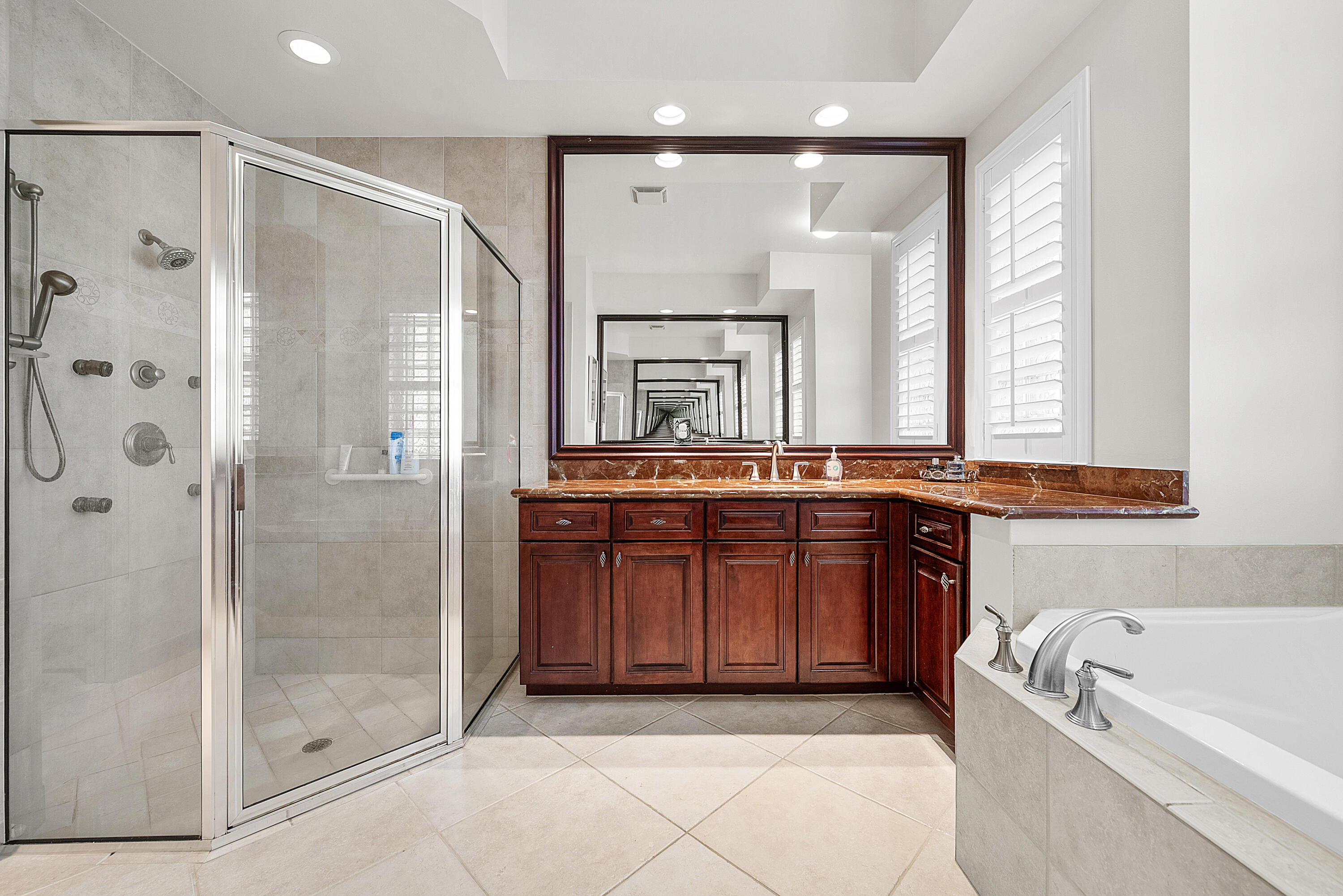 CANYON ISLES 1 - Residential