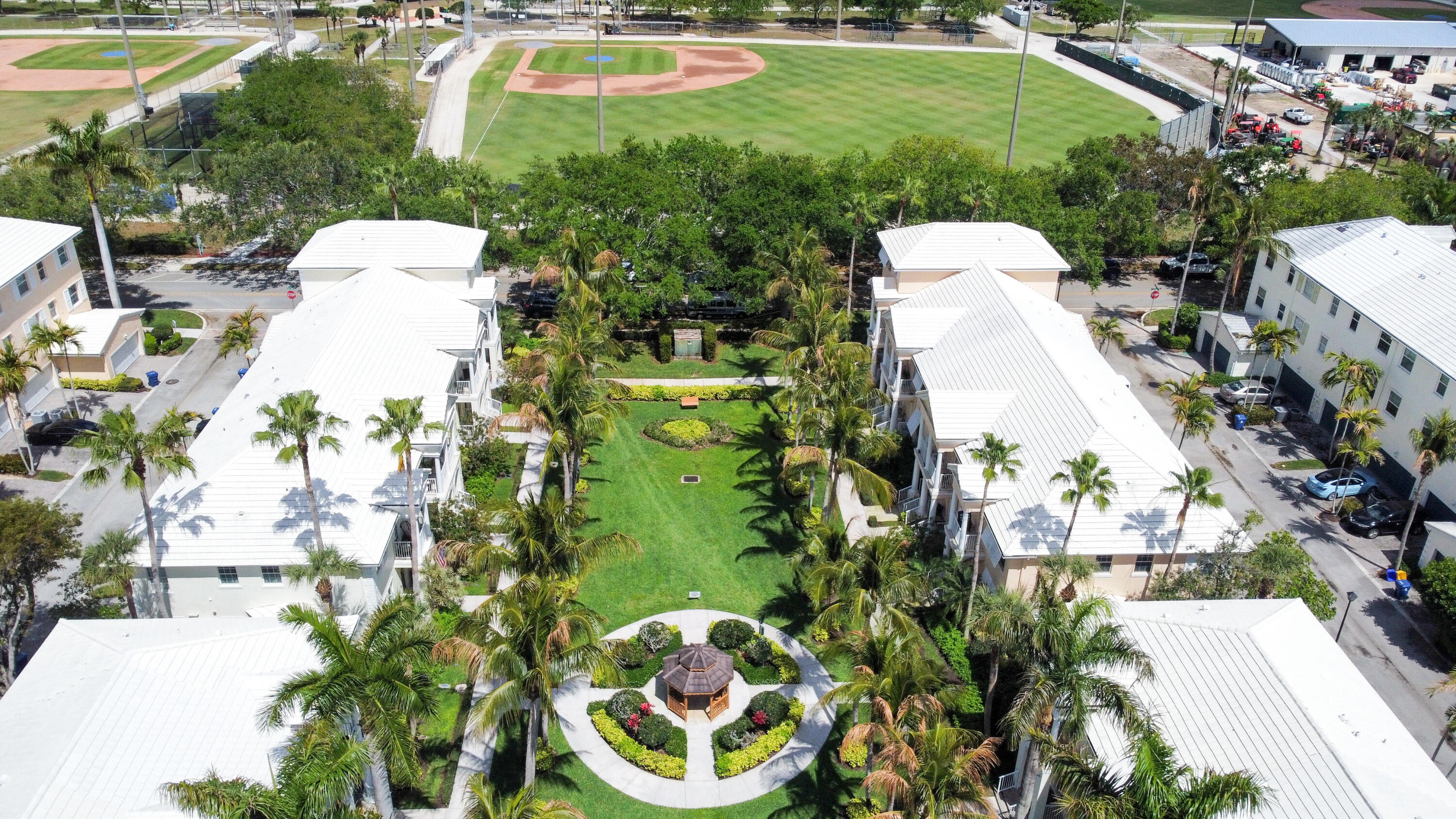 ABACOA TOWN CENTER 3 - Residential