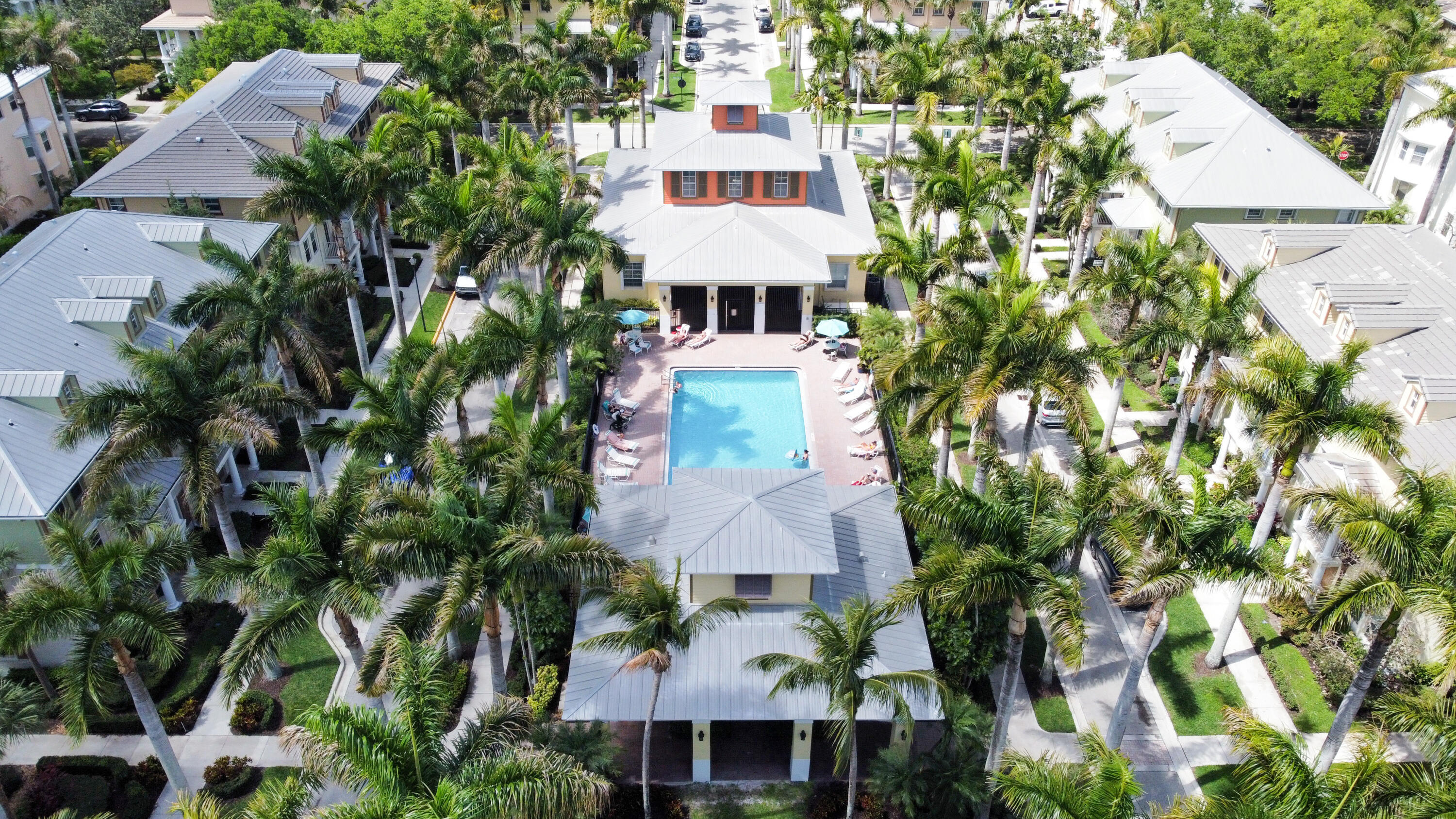 ABACOA TOWN CENTER 3 - Residential