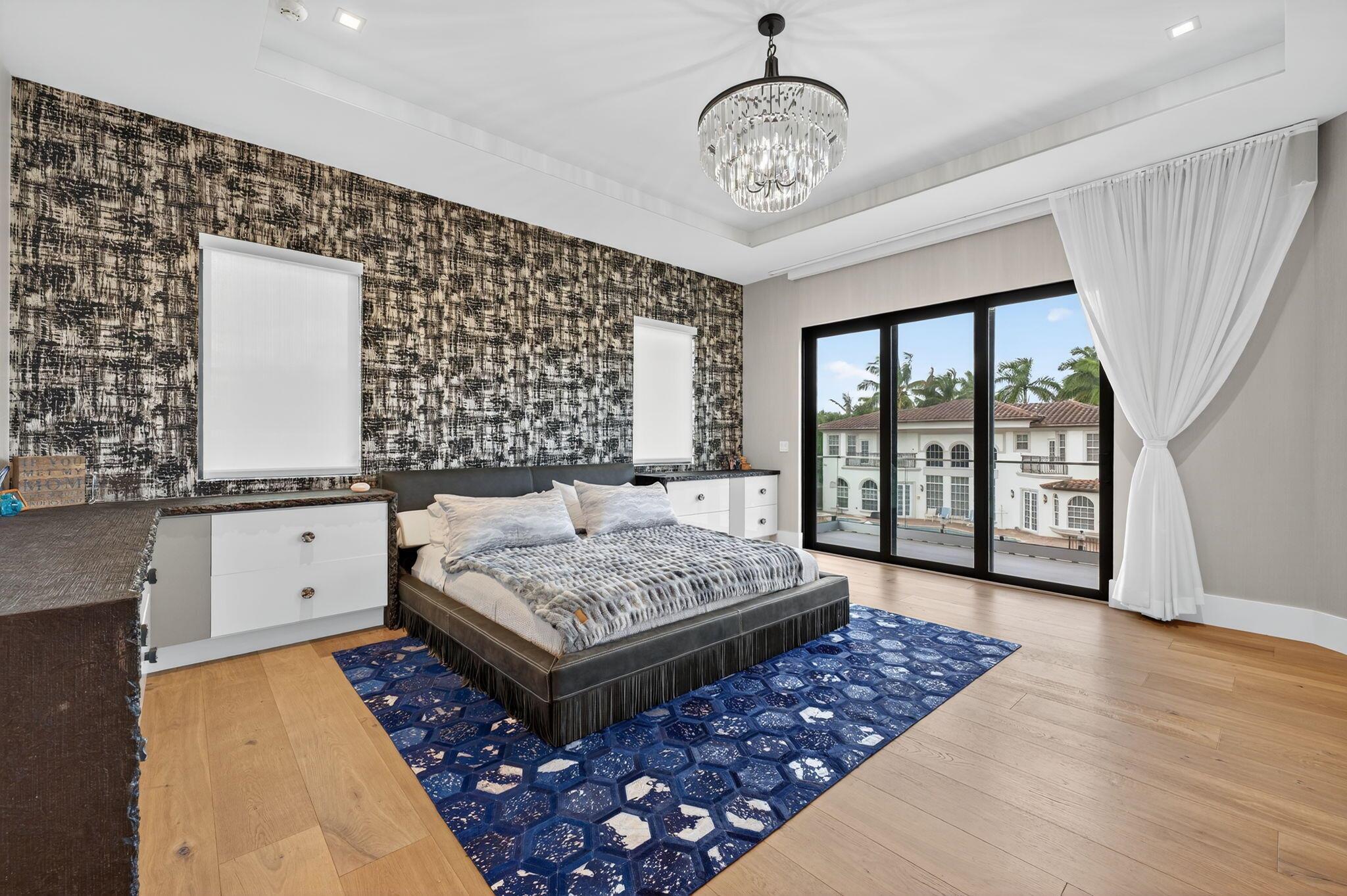 BOCA HARBOUR 4TH SEC - Residential