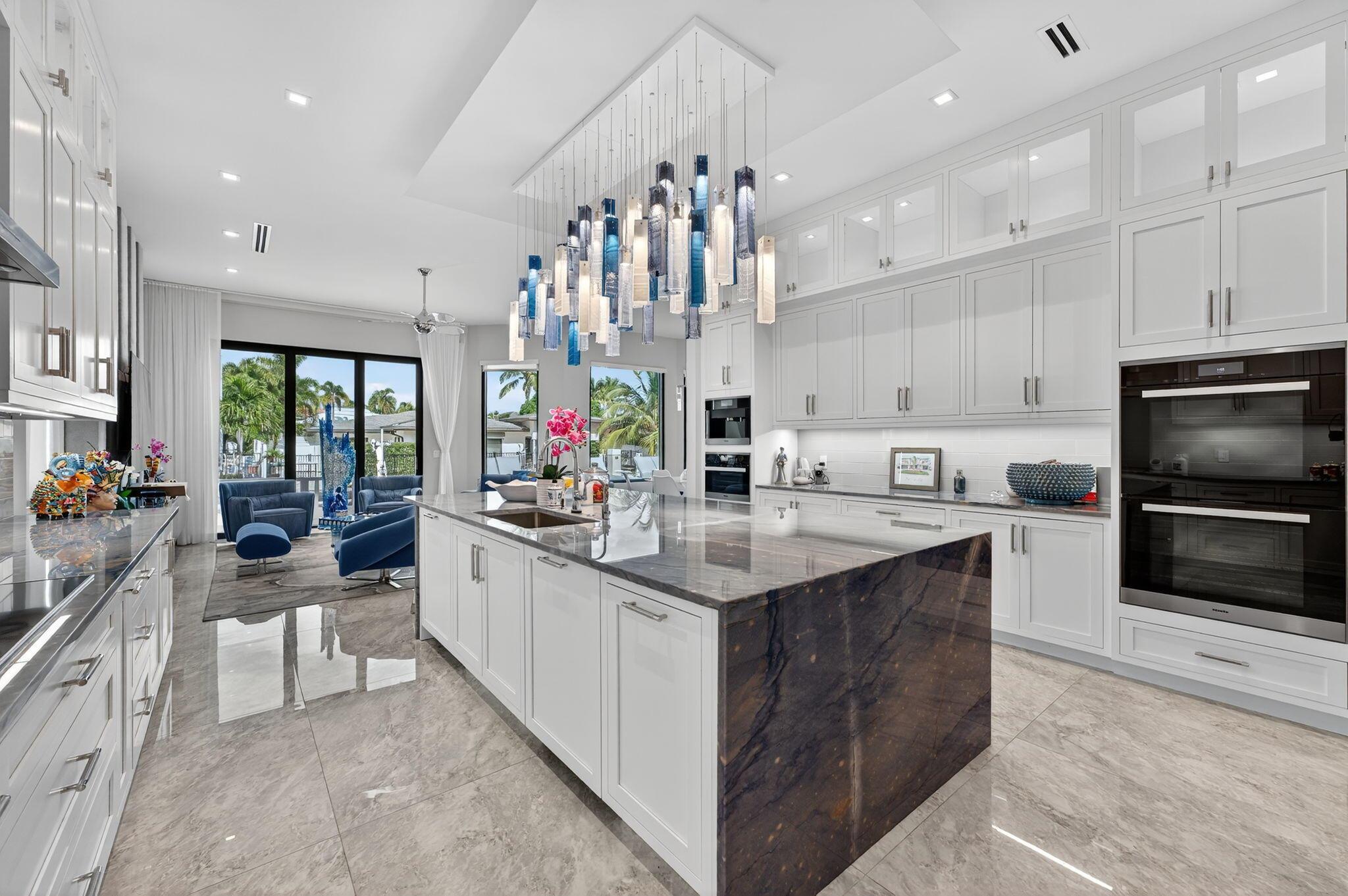 BOCA HARBOUR 4TH SEC - Residential