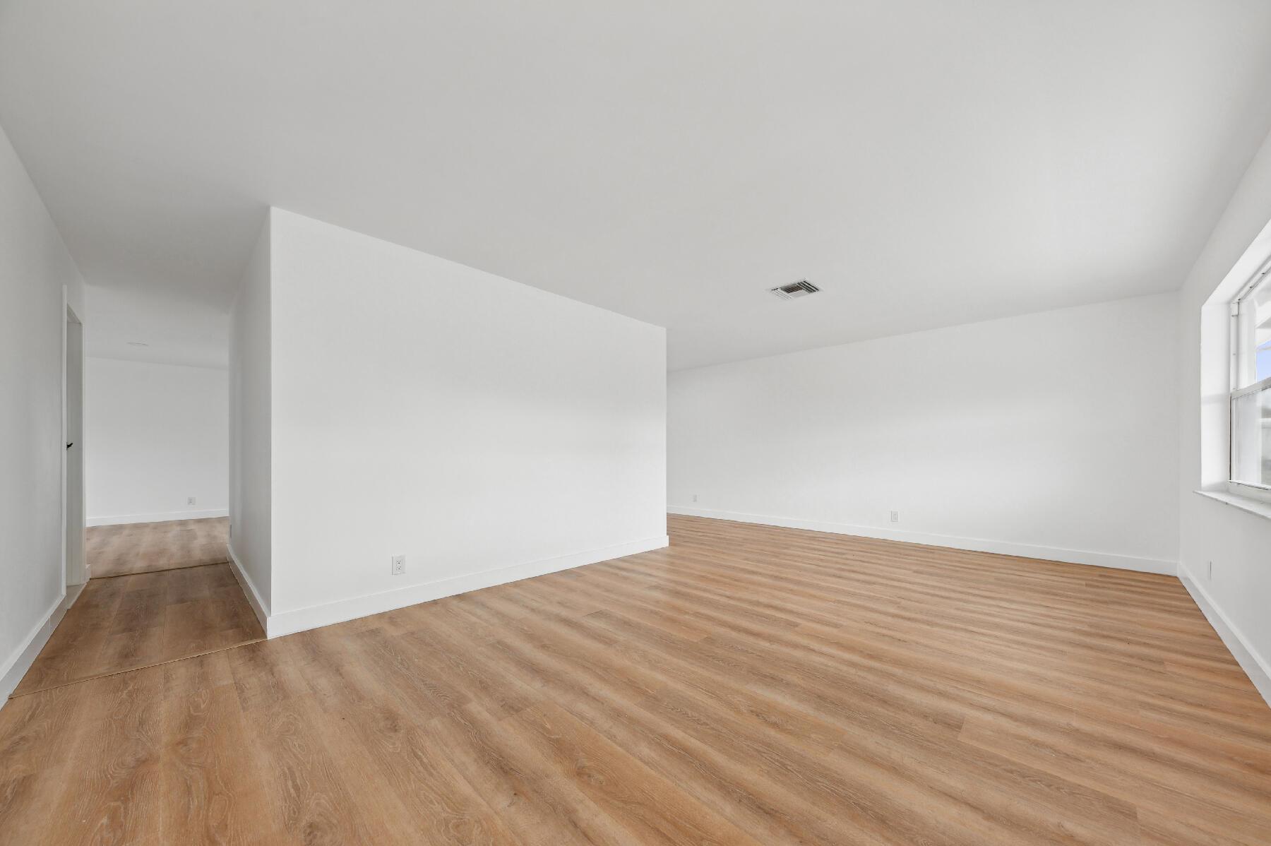 PALM BEACH LEISUREVILLE S - Residential