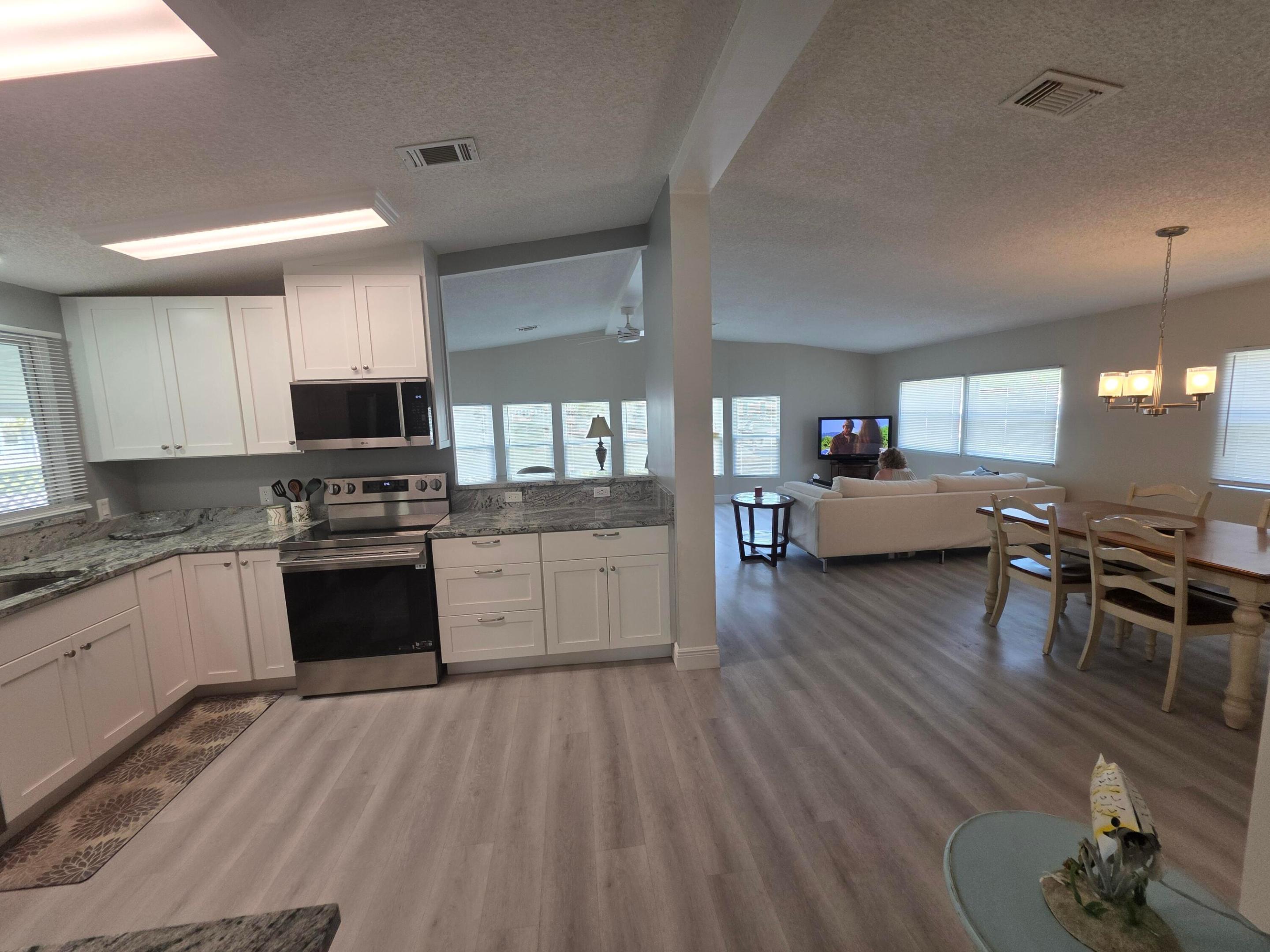 8167 Buckthorn Circle