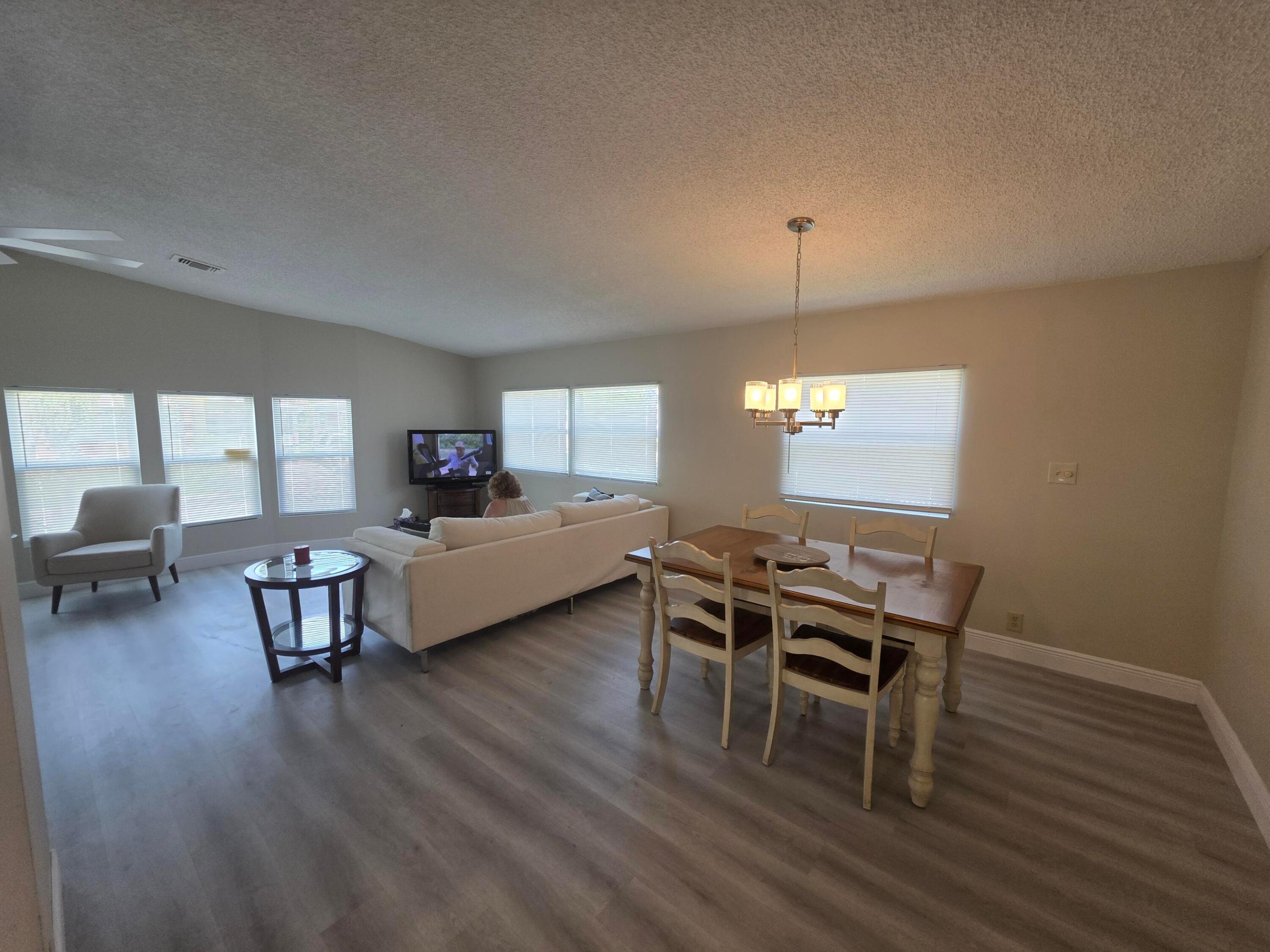 8167 Buckthorn Circle