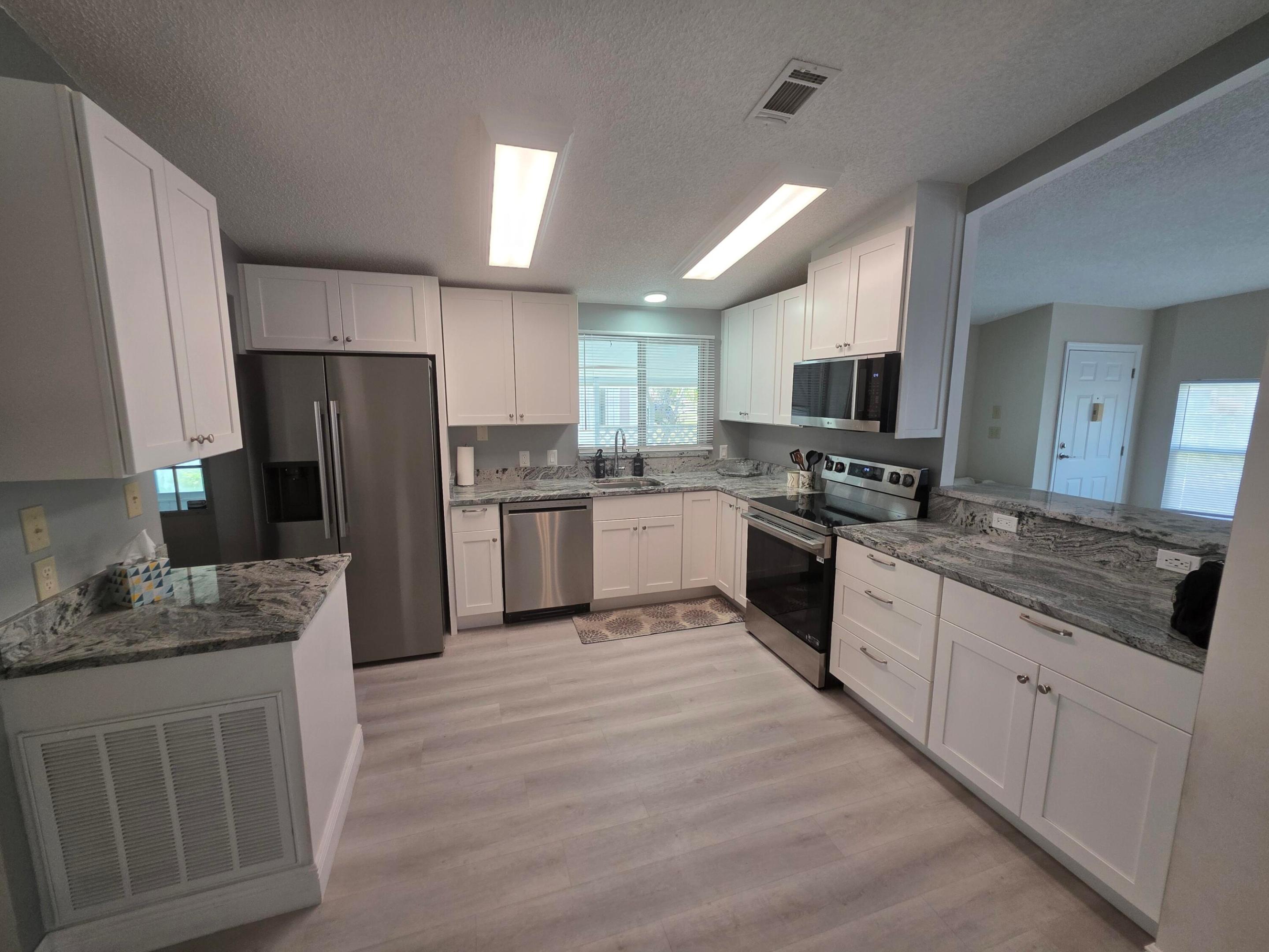 8167 Buckthorn Circle