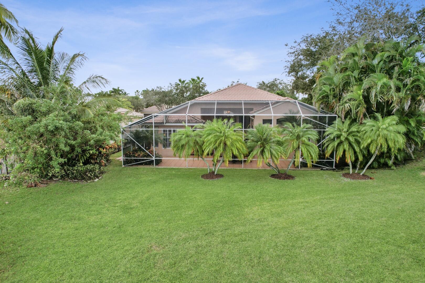 Saturnia - Residential