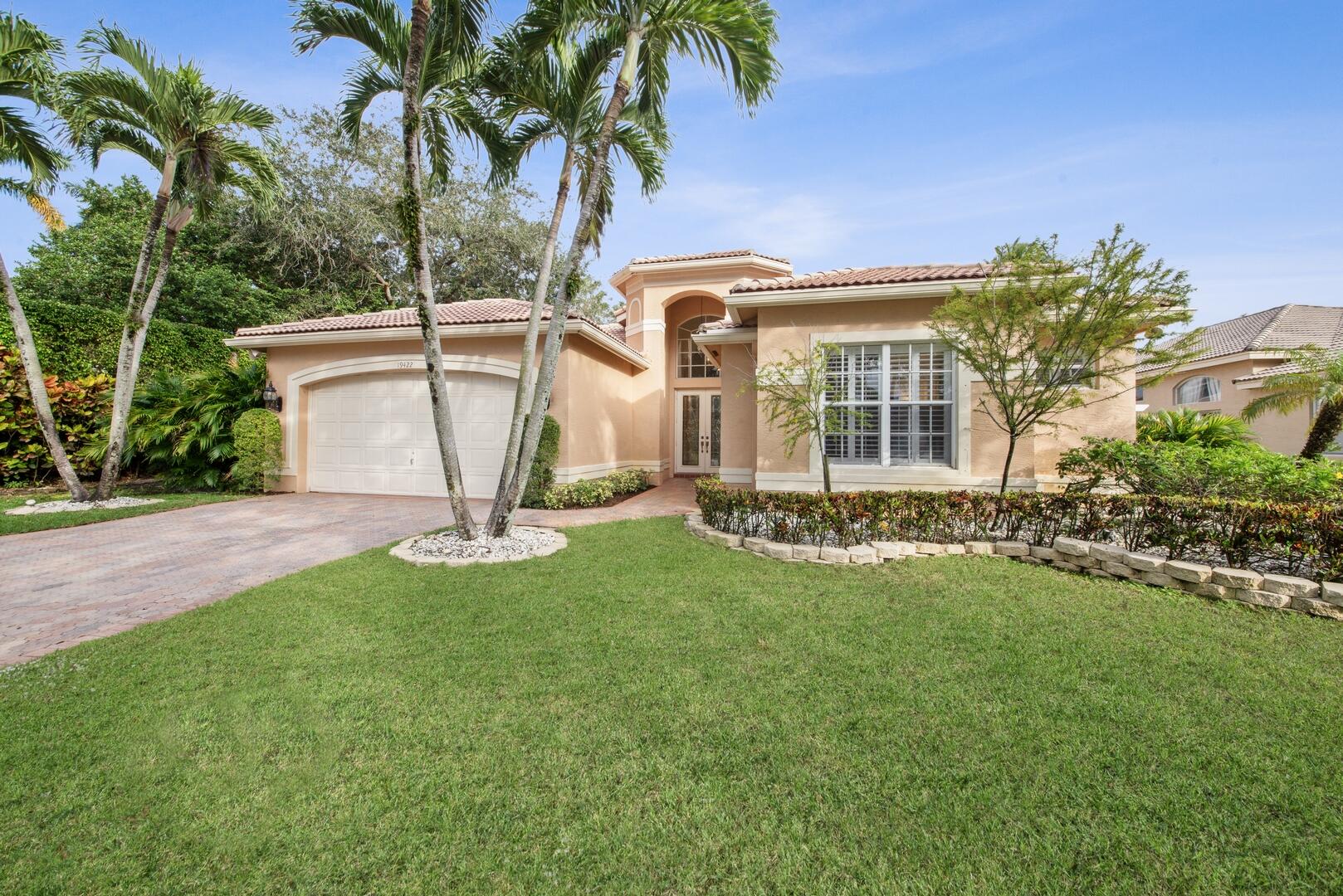 Saturnia - Residential