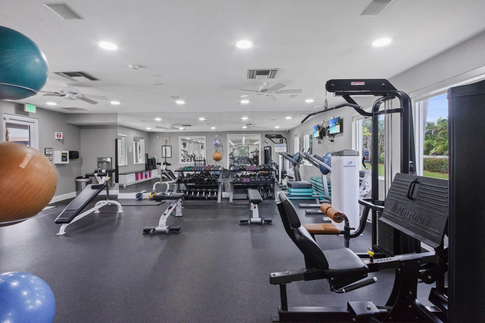 Saturnia - Residential