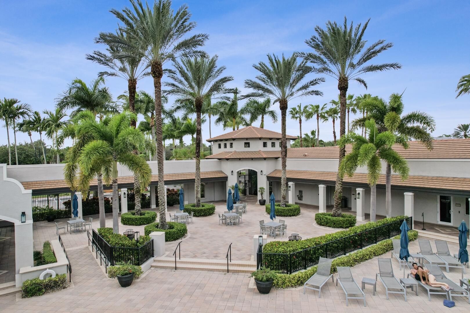 Saturnia - Residential