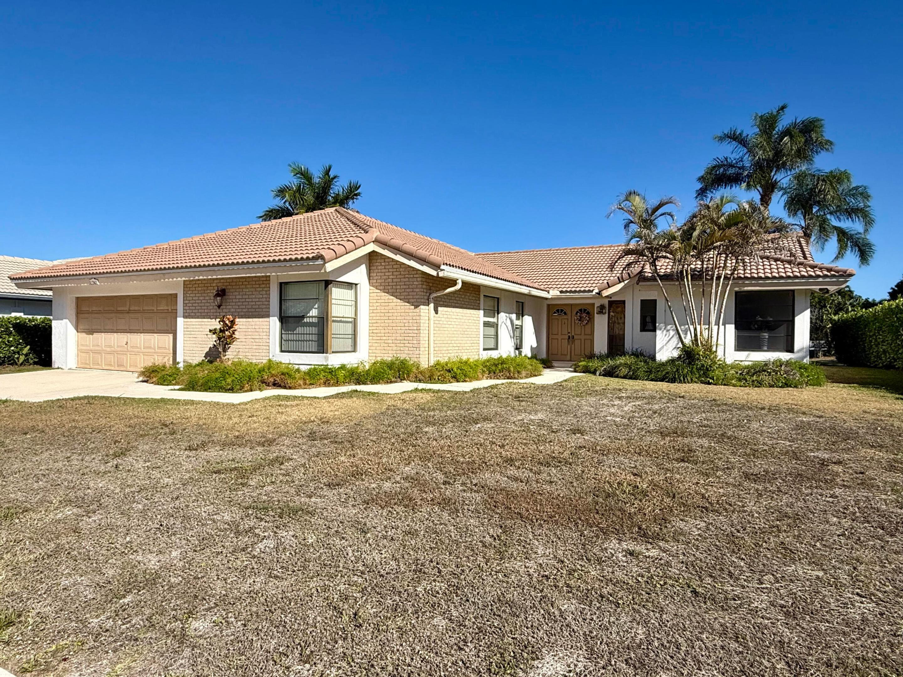 ISLAND LAKES - Residential