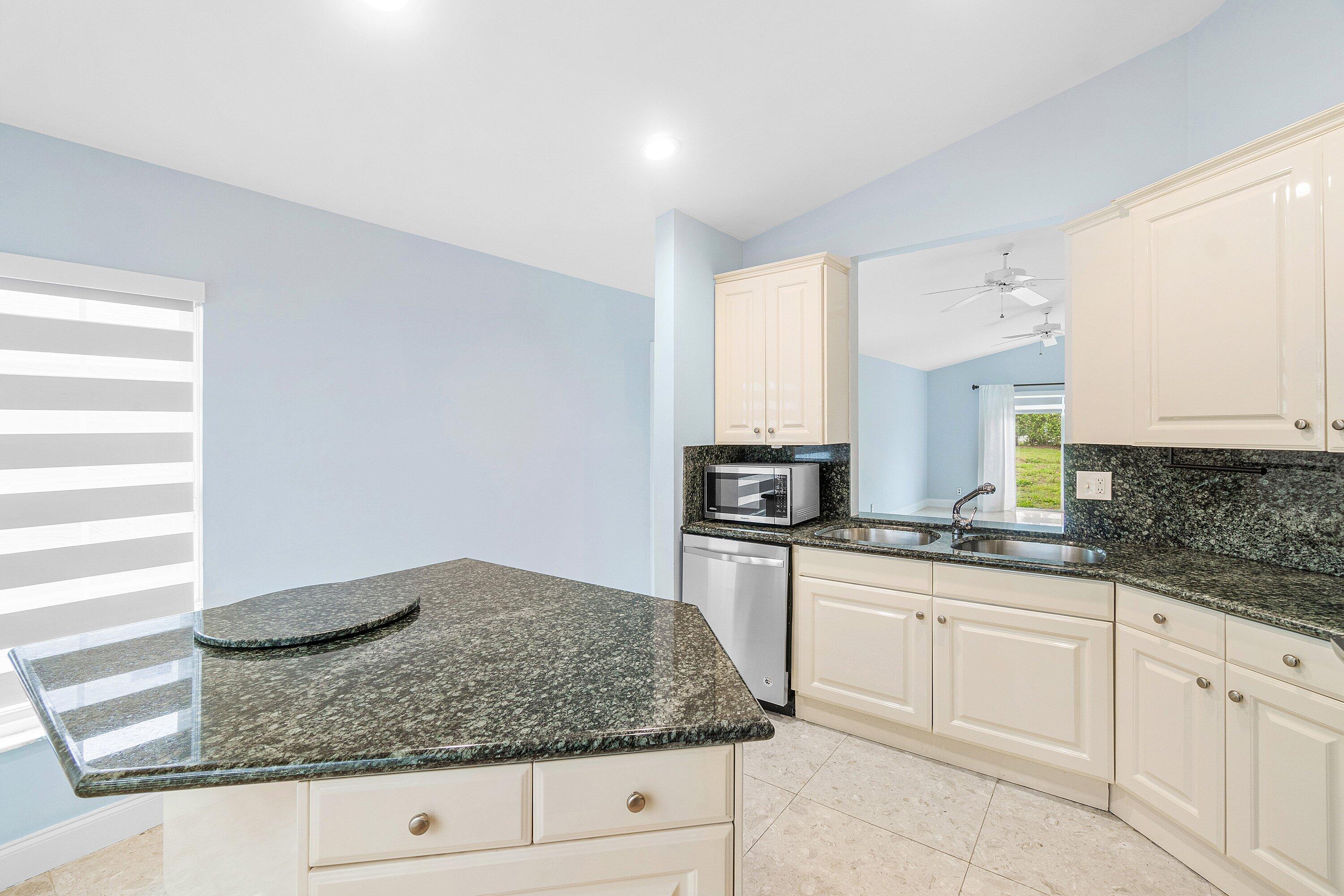 GREATER BOYNTON PLACE 3 - Residential