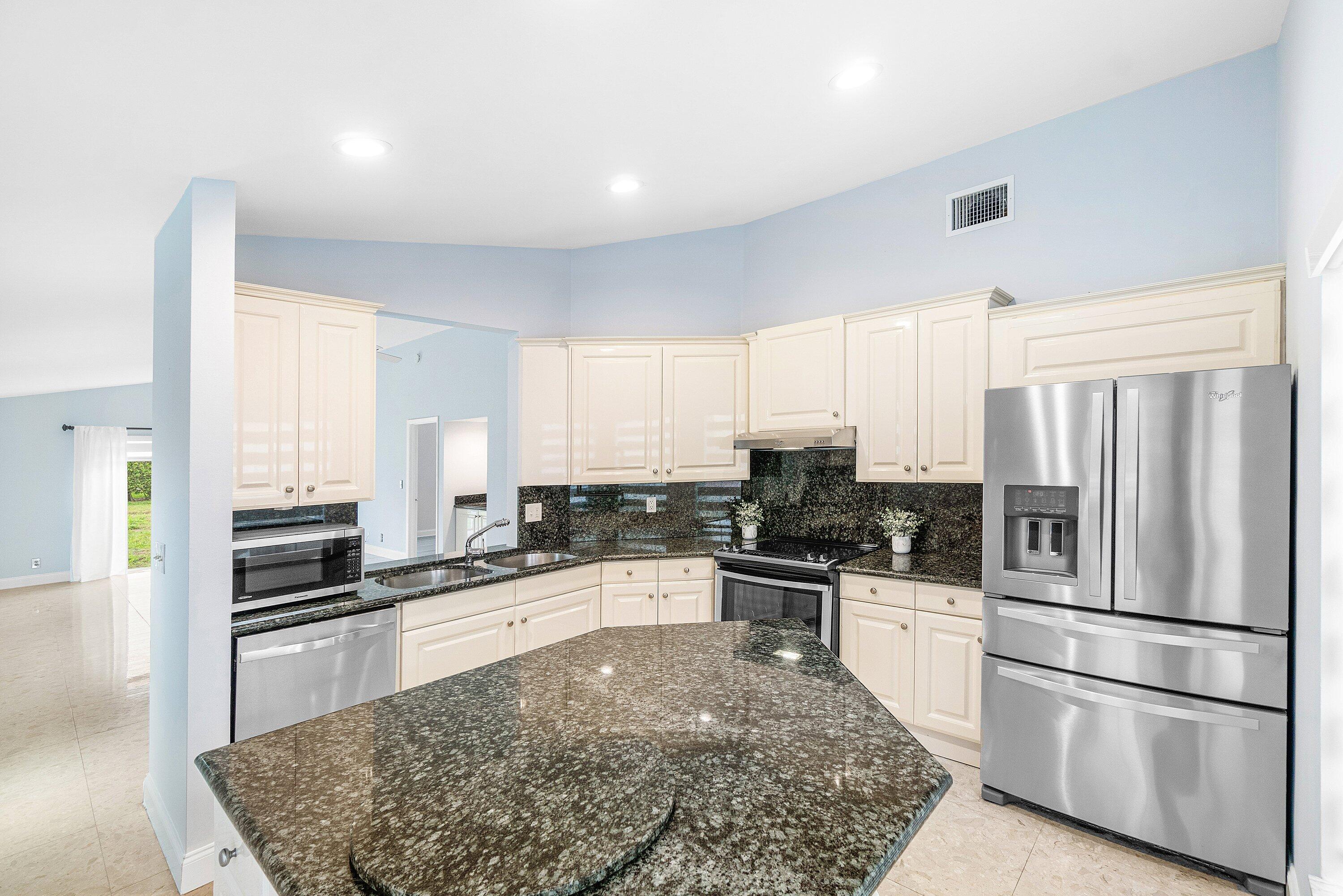 GREATER BOYNTON PLACE 3 - Residential