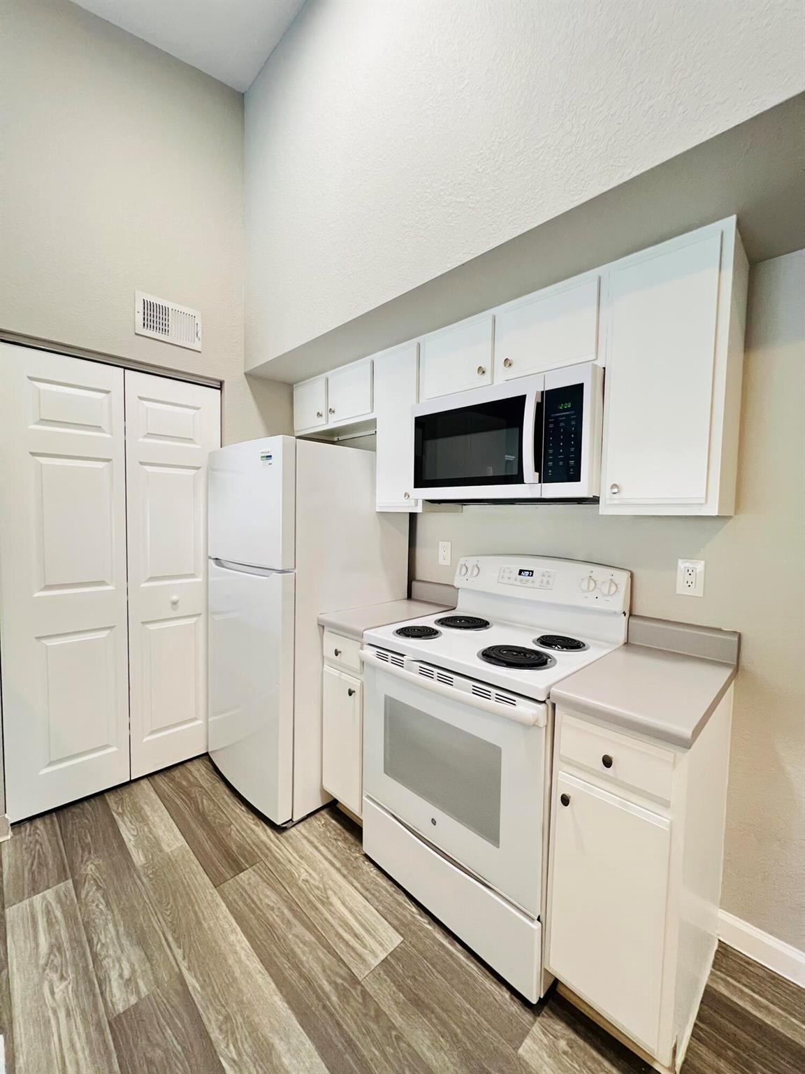 THE CLUB AT ST LUCIE WEST - Residential Lease
