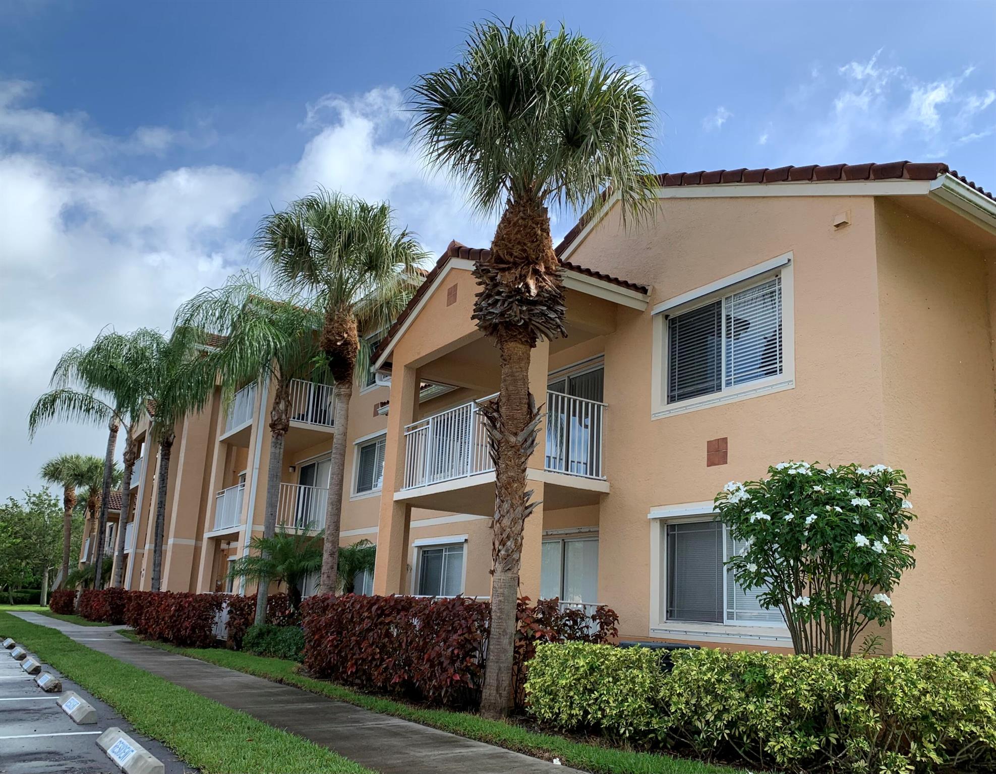 Corner 2/2 condo located in a gated community near amenities and large fountain. Inviting pool, tennis court, playground and shaded grill area with plenty of parking awaits you in your new chapter. The unit is has newer carpet, paint, appliances with washer and dryer and water included in rent. Centrally located near banks, restaurants , shopping and great for commutors.